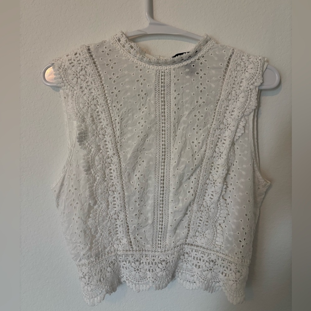 Lace Eyelet Sleeveless Top - White